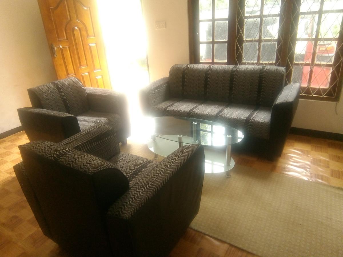 Trinish Homestay Hatton Bagian luar foto