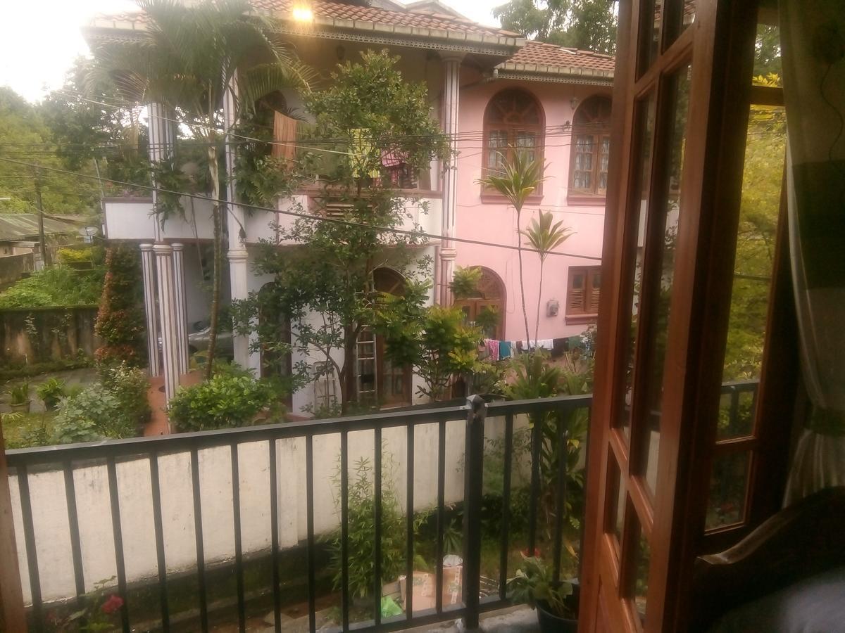 Trinish Homestay Hatton Bagian luar foto