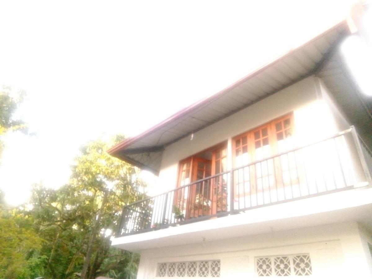 Trinish Homestay Hatton Bagian luar foto