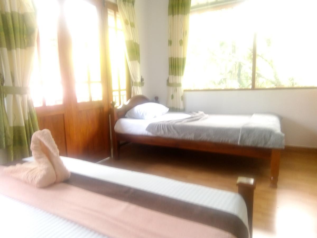 Trinish Homestay Hatton Bagian luar foto