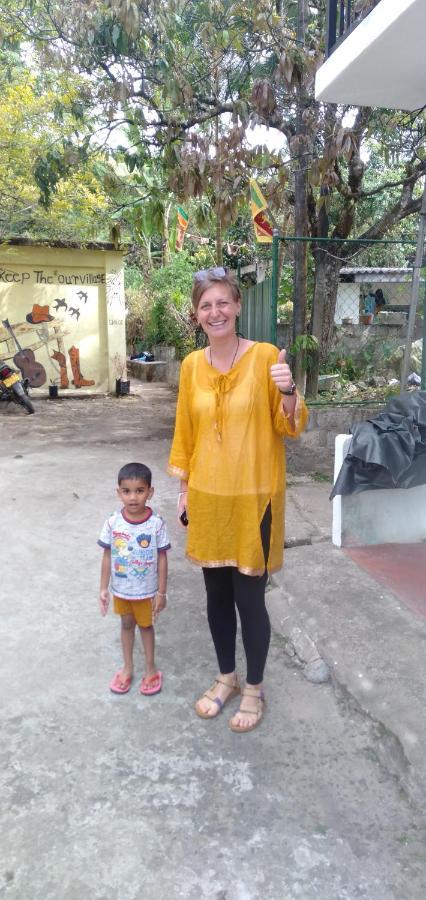 Trinish Homestay Hatton Bagian luar foto